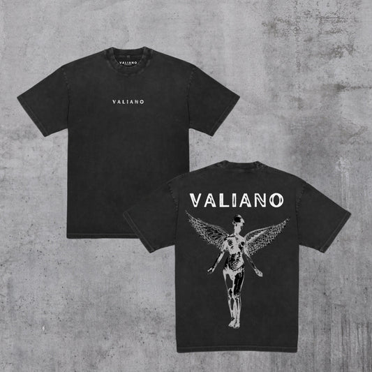 Playera Semi Oversize Negro Deslavado Goddess