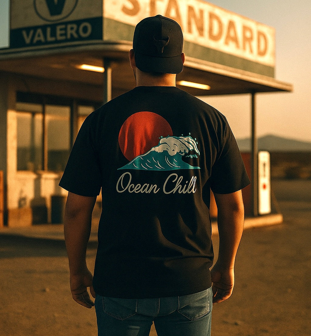 Playera Semi Oversize Negra Ocean chill